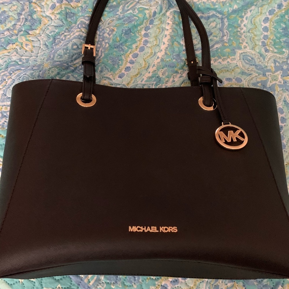 Michael Kors Tote